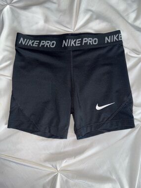 Nike Pro Girl’s Black Performance Shorts | Size M